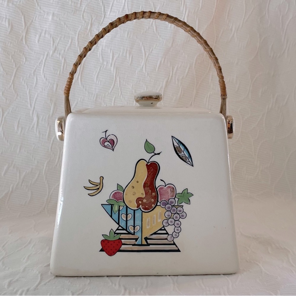Vintage Ceramic Biscuit/Cookie Jar Wicker Handle